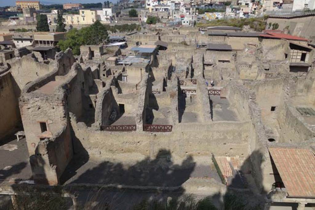 Herculaneum, October 2014. Looking west from access roadway to rear of Ins. Orientalis II, northern end. Photo courtesy of Michael Binns.
